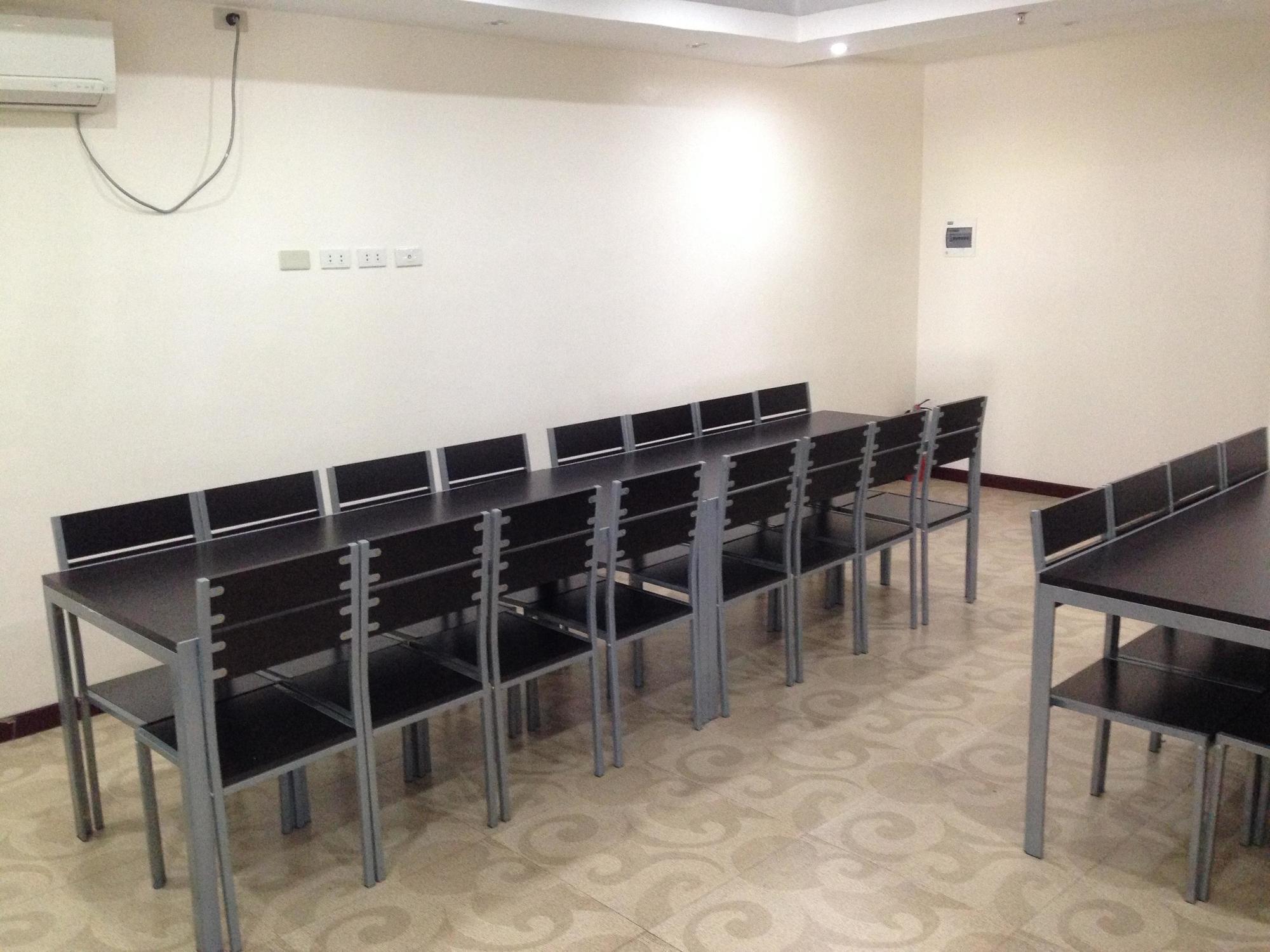 אולונגפו Cindy Kelly Hotel מראה חיצוני תמונה