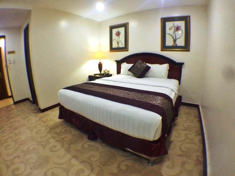 אולונגפו Cindy Kelly Hotel מראה חיצוני תמונה